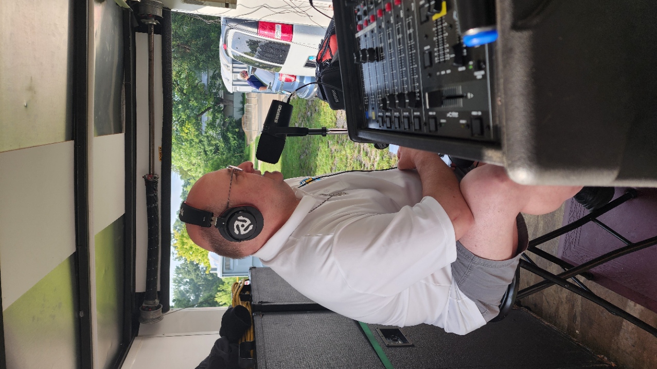 Pete Weldon broadcasting Saturday Night 80's Live from the park!